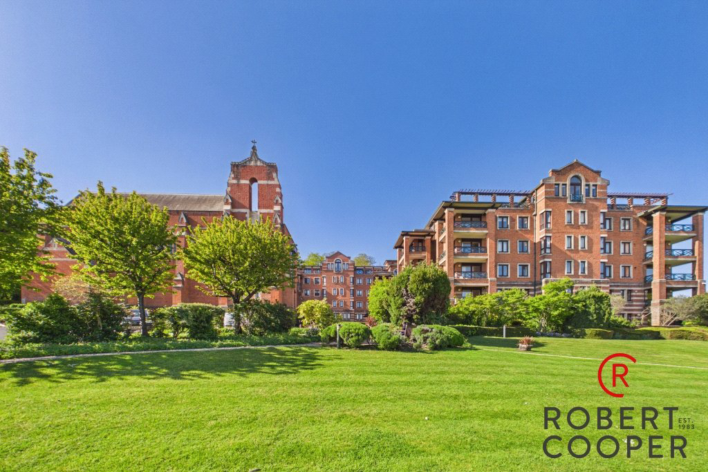 Chasewood Park, Sudbury Hill, HA1