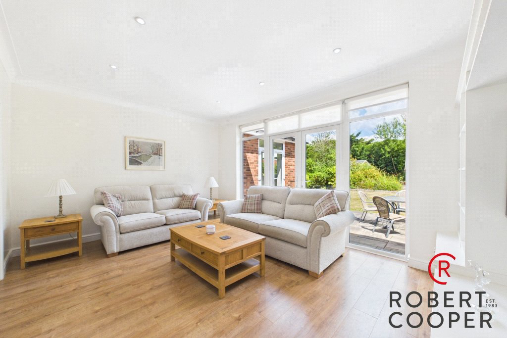 Field End Road, Pinner, Middlesex, HA5, photo 13