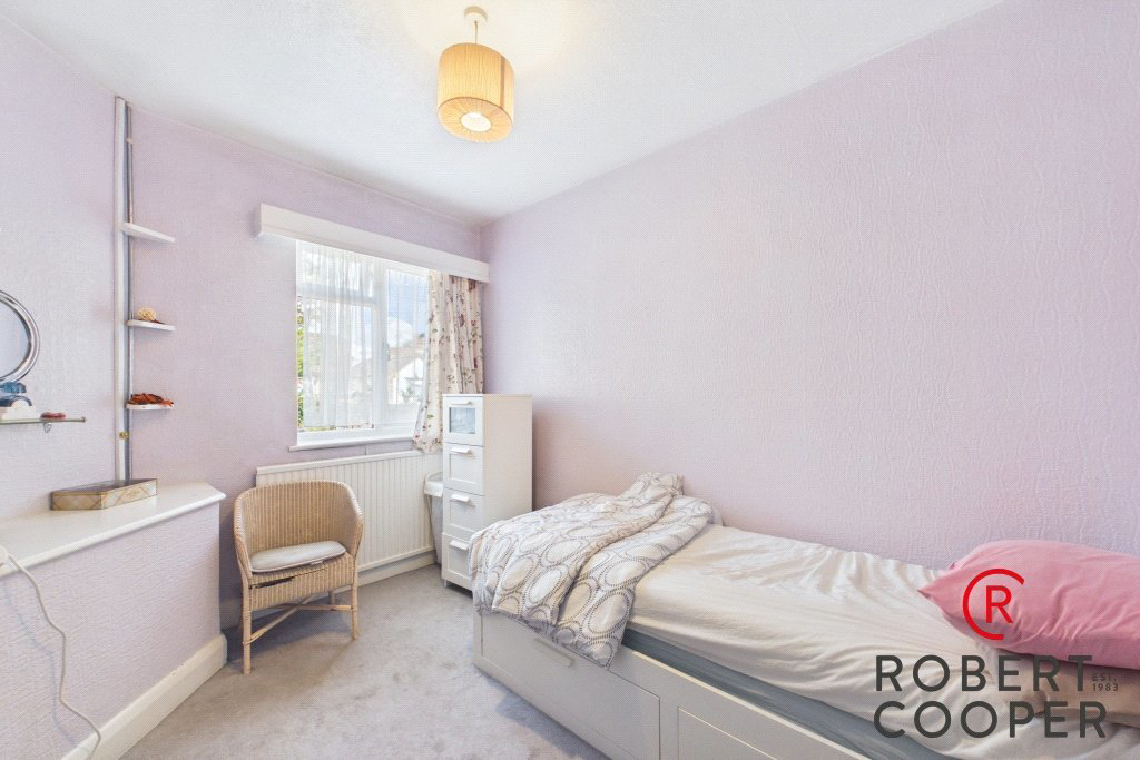 Eastern Avenue, Pinner, HA5, photo 5