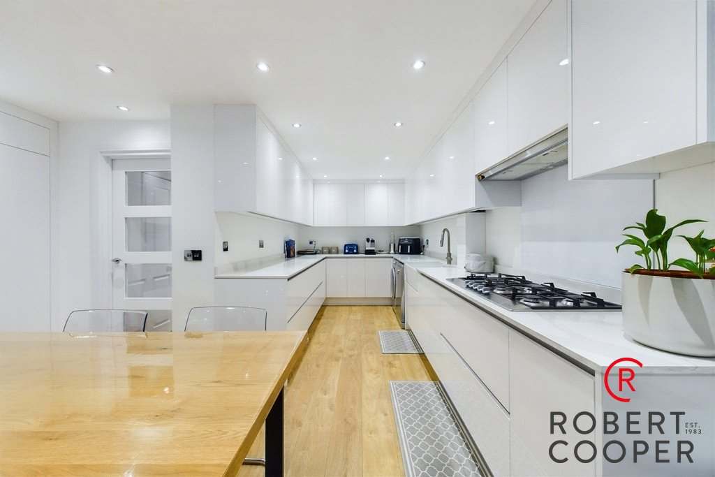 Coleridge Drive, Ruislip, HA4, photo 12