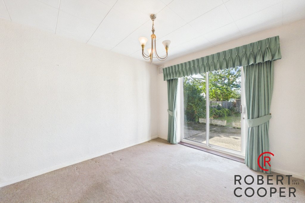 Cleves Way, Eastcote, HA4, photo 3