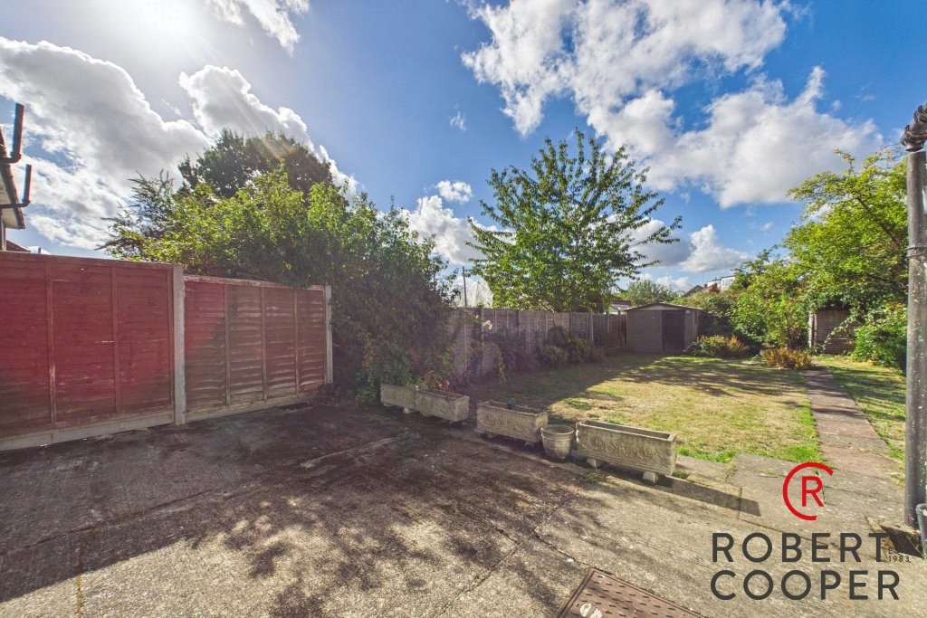 Cleves Way, Eastcote, HA4, photo 8