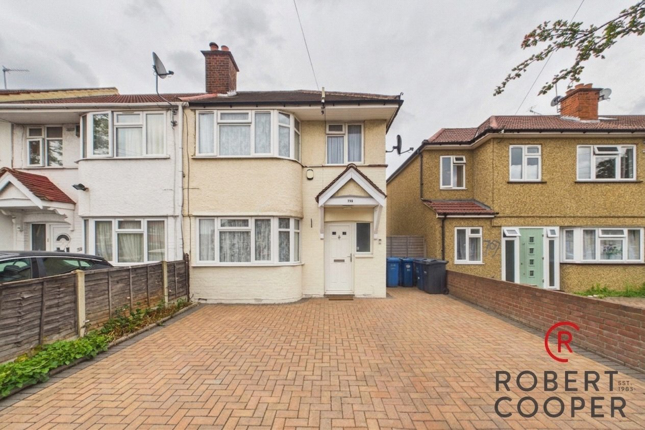 Field End Road, Ruislip, HA4