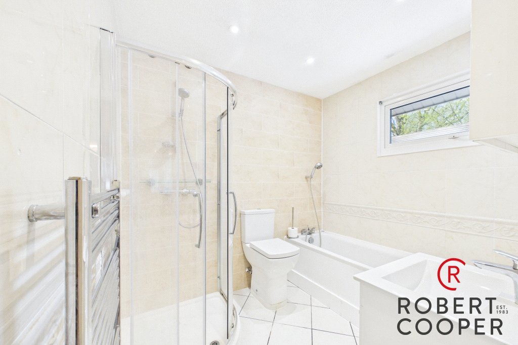 Curzon Place, Pinner, Eastcote, HA5, photo 7