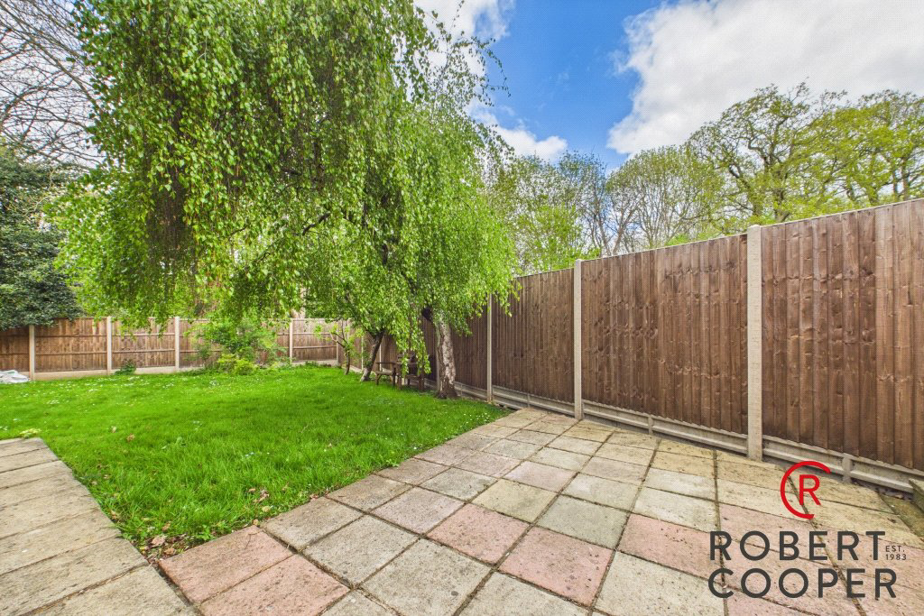 Curzon Place, Pinner, Eastcote, HA5, photo 9