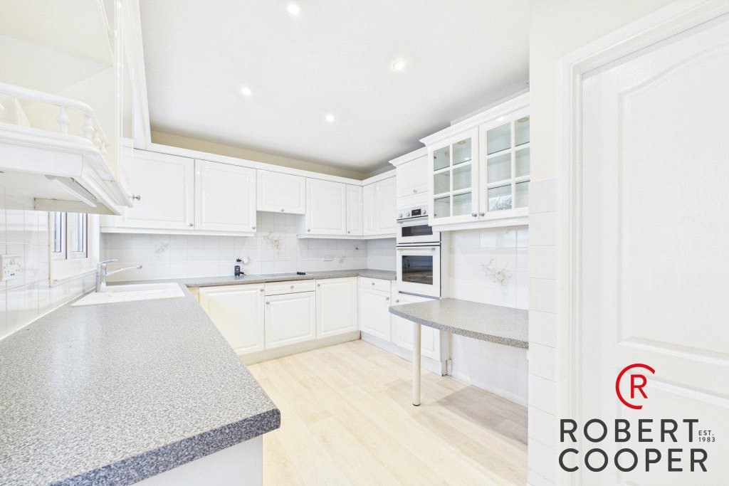 Curzon Place, Pinner, Eastcote, HA5, photo 5
