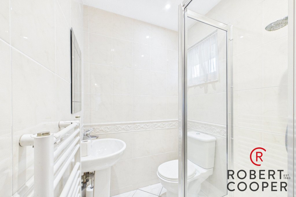 Curzon Place, Pinner, Eastcote, HA5, photo 11