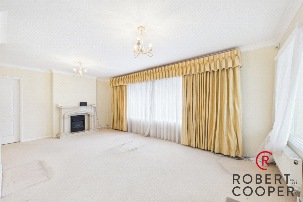 Curzon Place, Pinner, Eastcote, HA5, photo 3