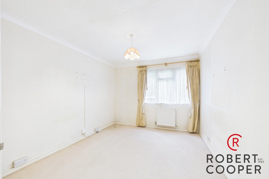 Curzon Place, Pinner, Eastcote, HA5, photo 12