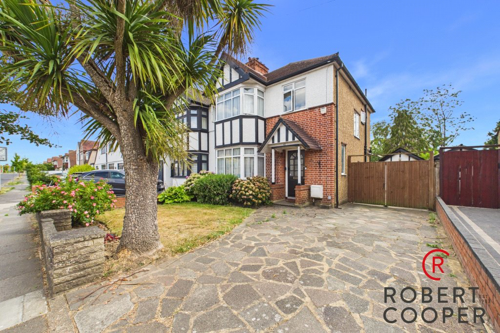 North View, Pinner, HA5