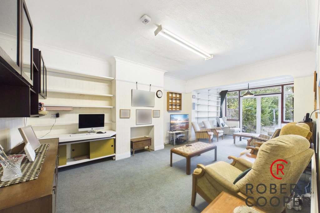 Abbotsbury Gardens, Eastcote, Middlesex, HA5, photo 2
