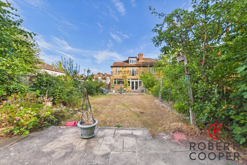 Abbotsbury Gardens, Eastcote, Middlesex, HA5, photo 13