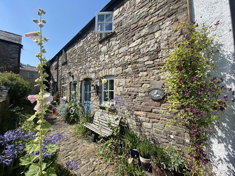 Llangattock