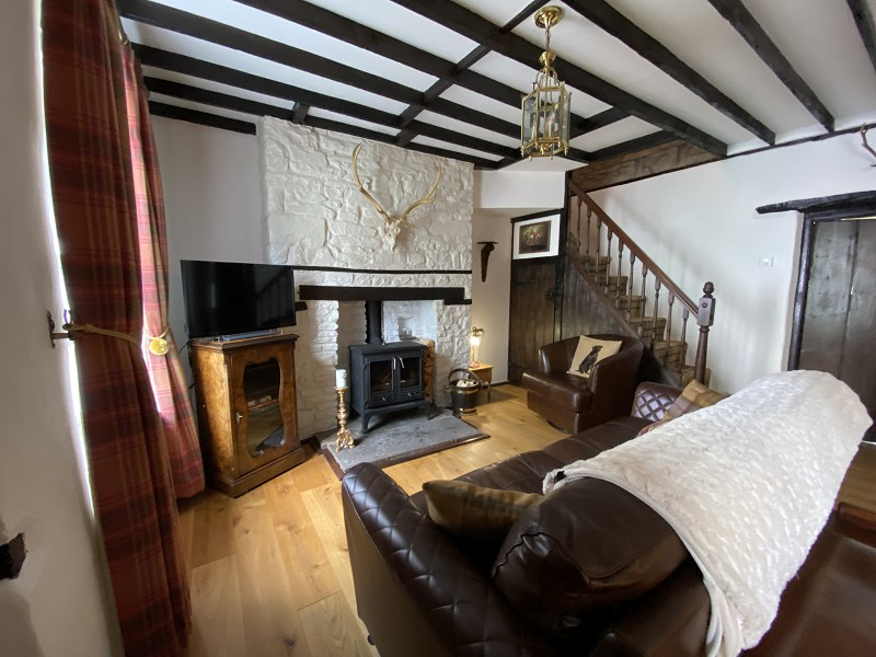 Bridge Street, Crickhowell, Powys., photo 3
