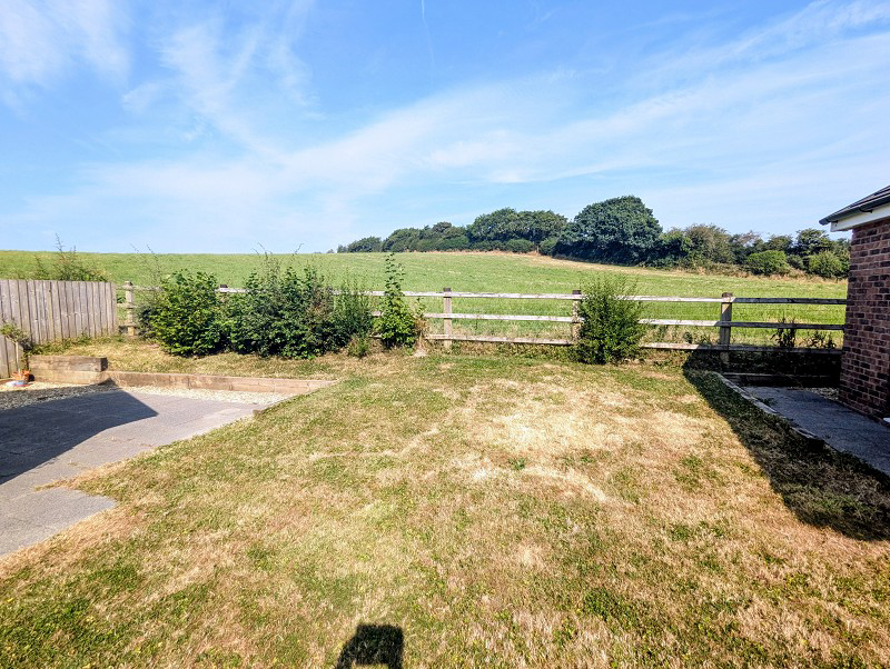 Maes Y Llewod, Bancyfelin, Carmarthen., photo 2
