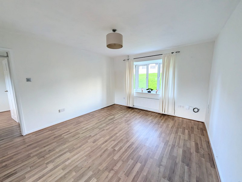 Bay View Gardens, Skewen, Neath, Port Talbot., photo 2