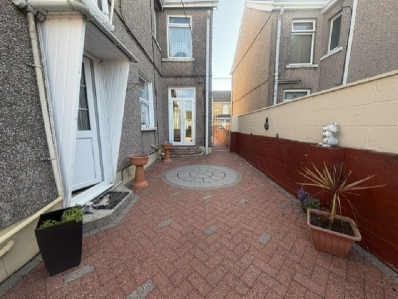 Godfrey Avenue, Glynneath, Neath, Neath Port Talbot., photo 14