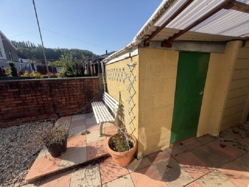 Godfrey Avenue, Glynneath, Neath, Neath Port Talbot., photo 12