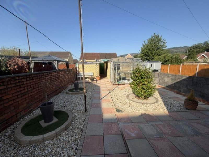 Godfrey Avenue, Glynneath, Neath, Neath Port Talbot., photo 11