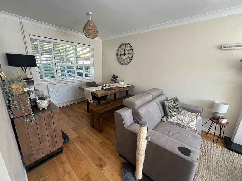 Woodlands Park Drive, Neath, Port Talbot., photo 5