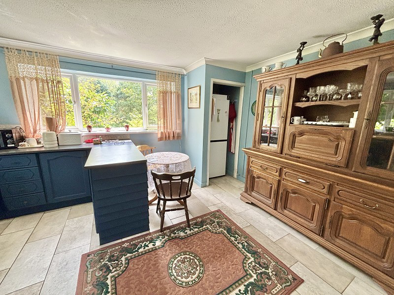 Garth Road, Rhydyfro, Pontardawe, Swansea., photo 12