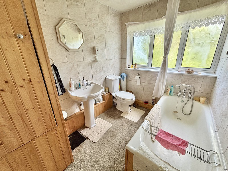 Garth Road, Rhydyfro, Pontardawe, Swansea., photo 23