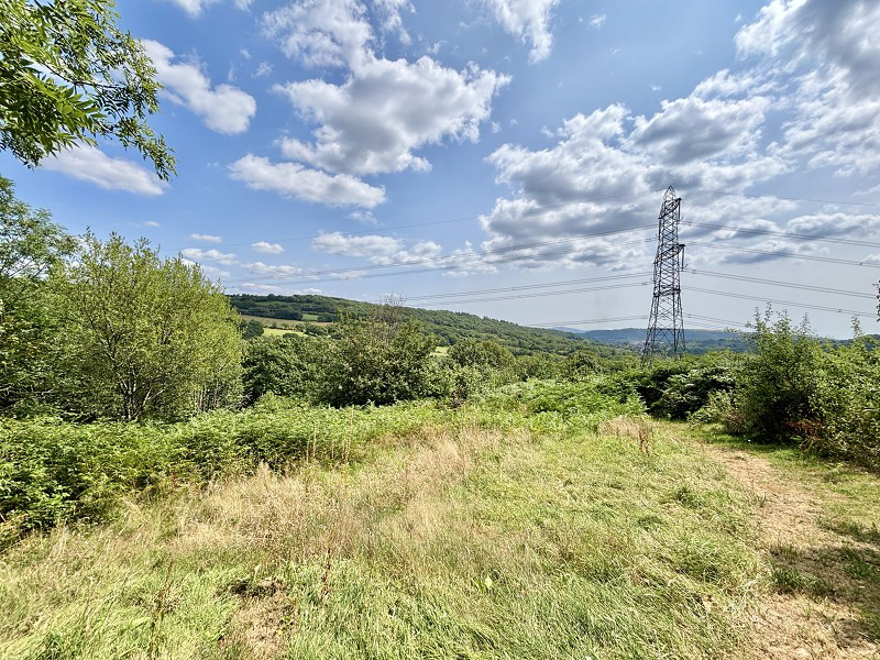 Garth Road, Rhydyfro, Pontardawe, Swansea., photo 31
