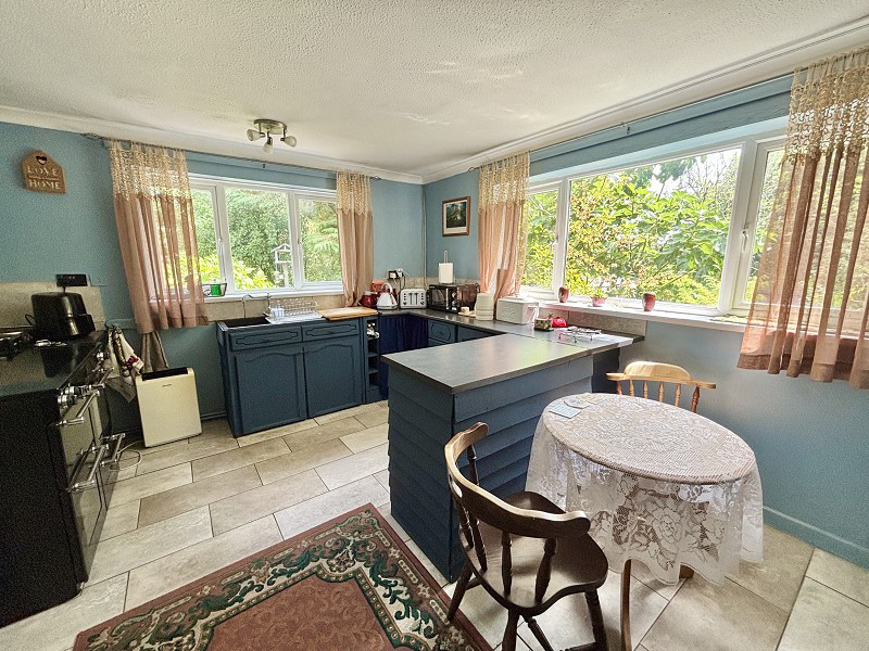Garth Road, Rhydyfro, Pontardawe, Swansea., photo 9