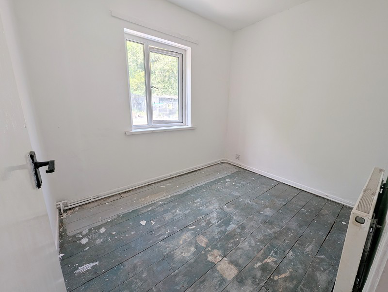 Tan Yr Allt, Abercrave, Powys., photo 13