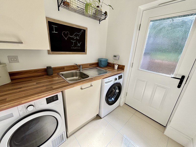 Bryn Morgrug, Alltwen, Pontardawe, Swansea., photo 11
