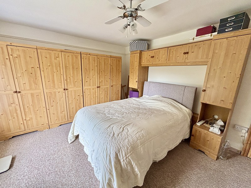 West Crossways, Pontardawe, Swansea., photo 13