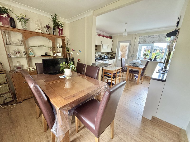 West Crossways, Pontardawe, Swansea., photo 7