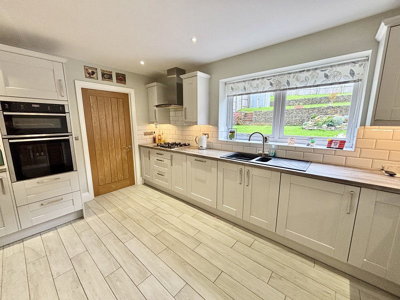 Banwen Lane, Pontardawe, Swansea., photo 8