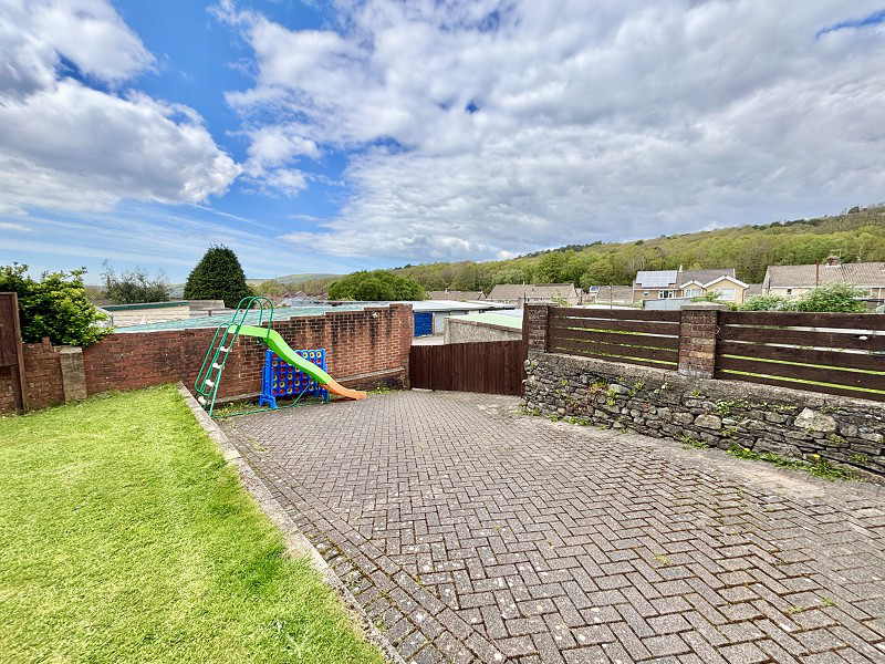 Swansea Road, Trebanos, Pontardawe, Swansea., photo 34