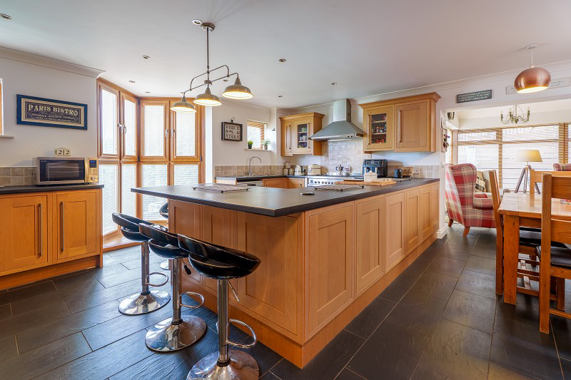 Rose Villas, Skewen, Neath, Port Talbot., photo 7