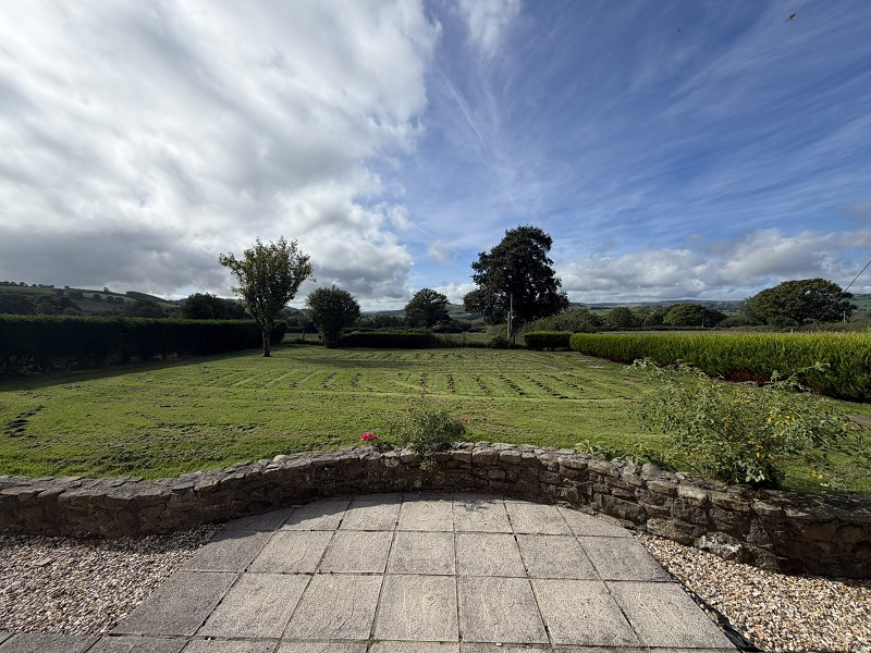 Crugybar, Llanwrda, Carmarthenshire., photo 3