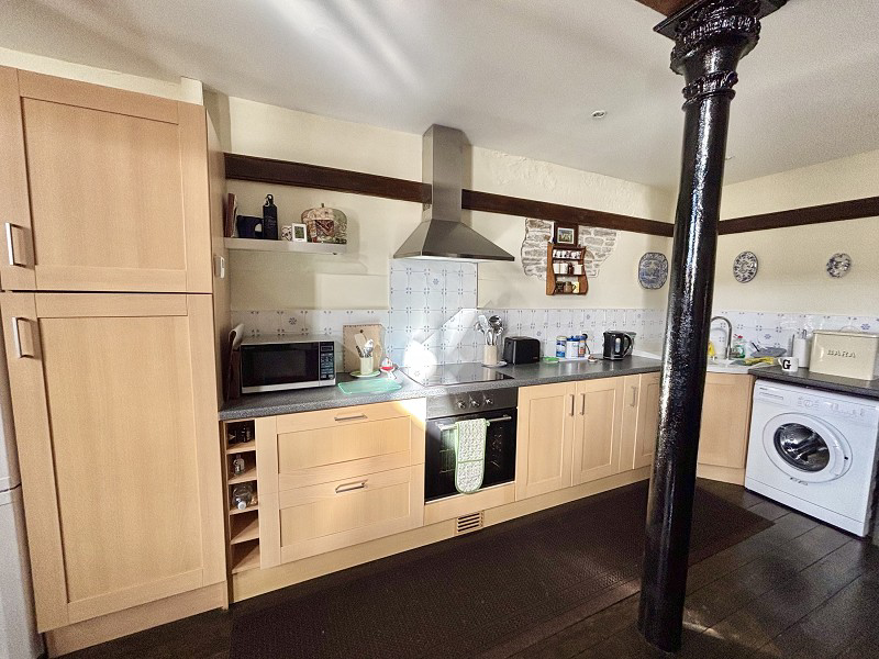 Commercial Road, Rhydyfro, Pontardawe, Swansea., photo 6