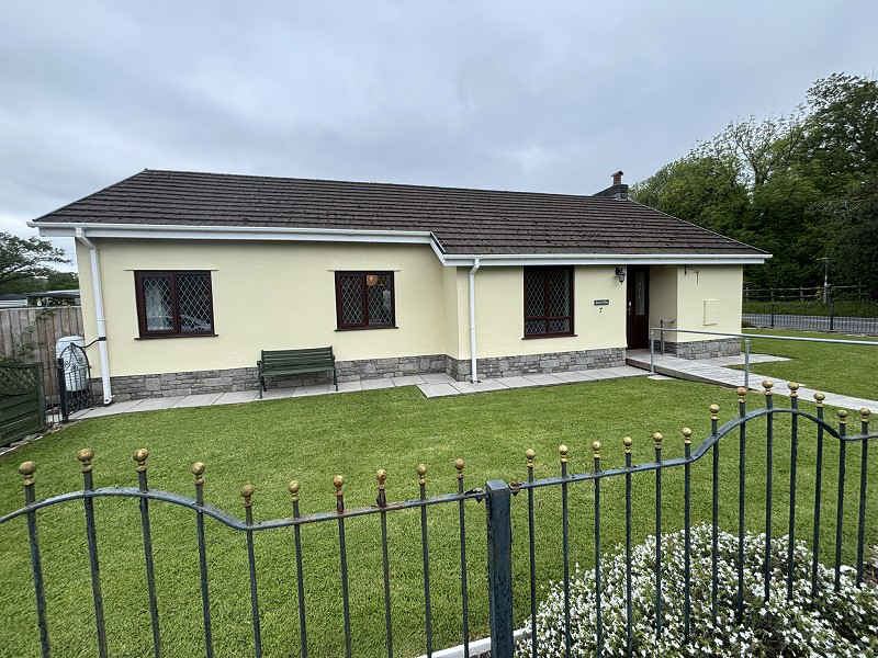 7 Brodulais, Llanwrda, Carmarthenshire.