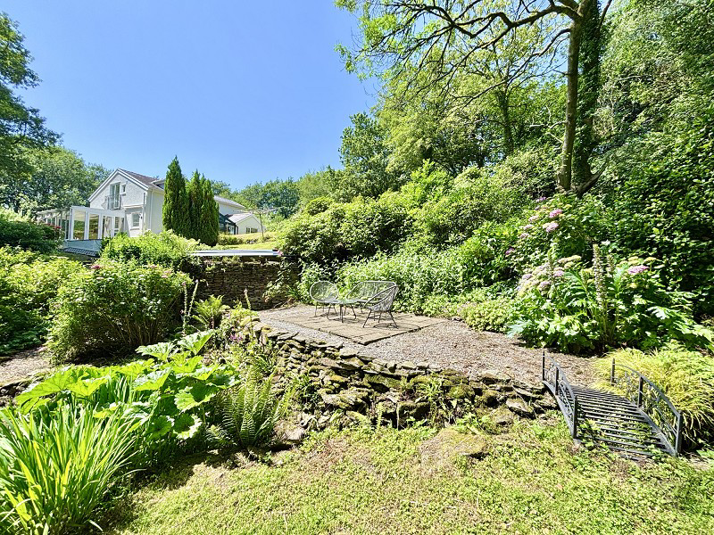 Glynmeirch Road, Trebanos, Pontardawe, Swansea., photo 34