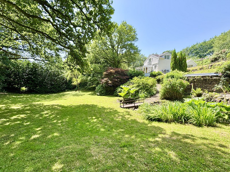 Glynmeirch Road, Trebanos, Pontardawe, Swansea., photo 33