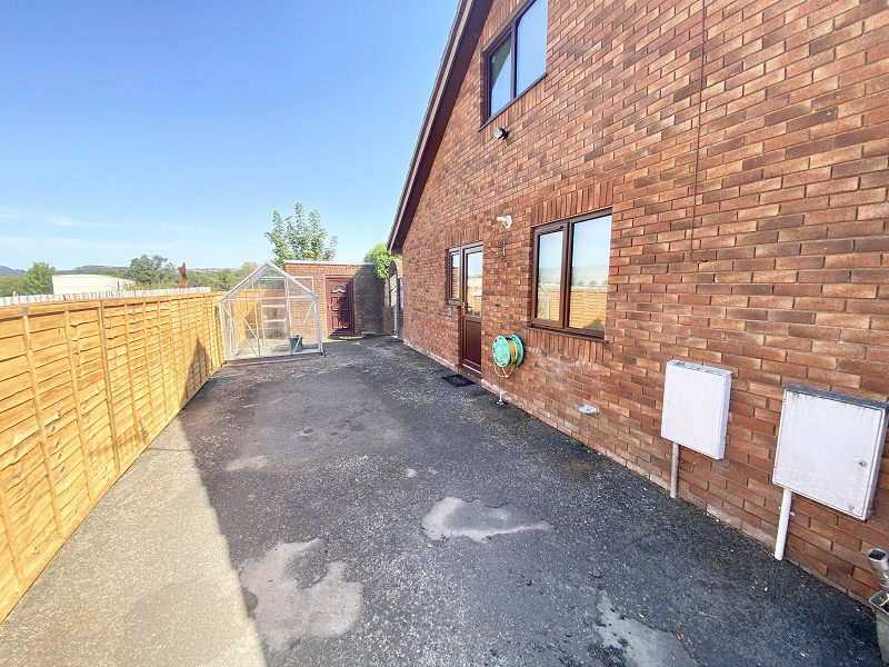 Heol Las, Birchgrove, Swansea, City and County of Swansea., photo 17