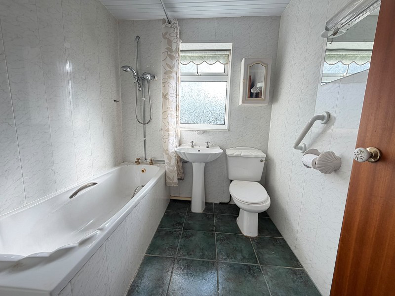 Greenwood Drive, Cimla, Neath, Port Talbot., photo 12