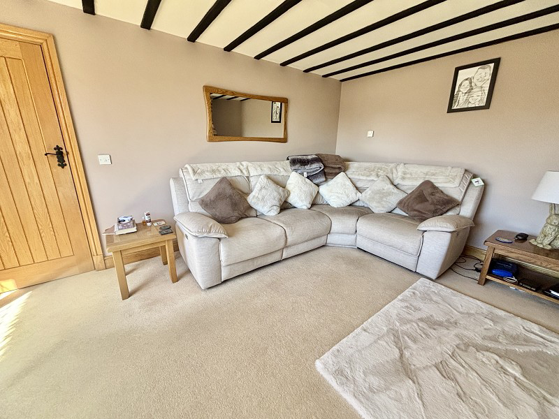 Neath Road, Pontardawe, Swansea., photo 4