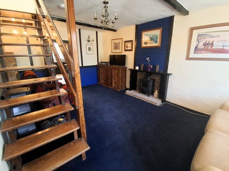 Kensington Place, Brecon, Powys., photo 3