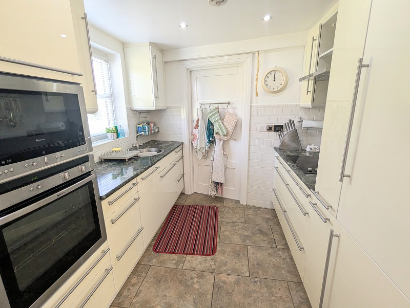 Nantgaredig, Carmarthen, Carmarthenshire., photo 25