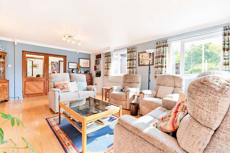56 Garth Road, Builth Wells, Powys., photo 2