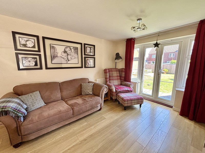 Llys Rhaeadr, Godrergraig, Swansea., photo 4