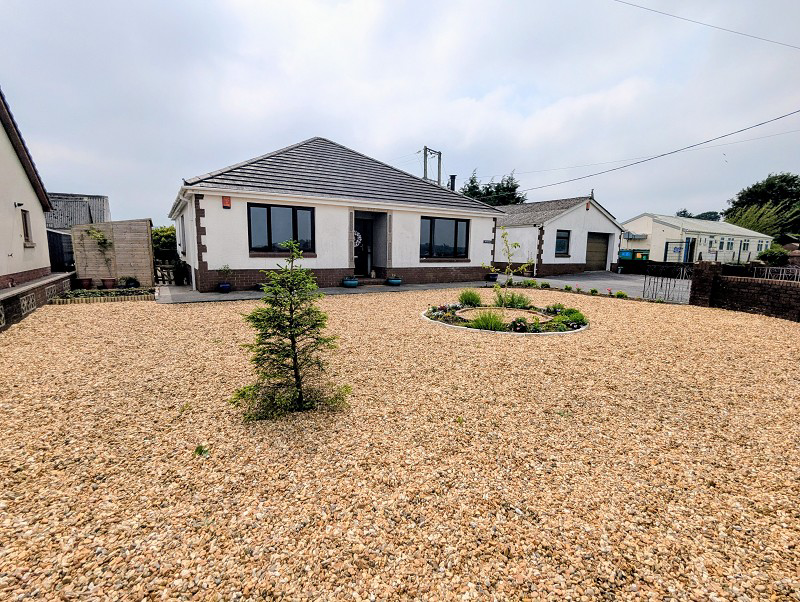 Llanddarog, Carmarthen, Carmarthenshire., photo 17