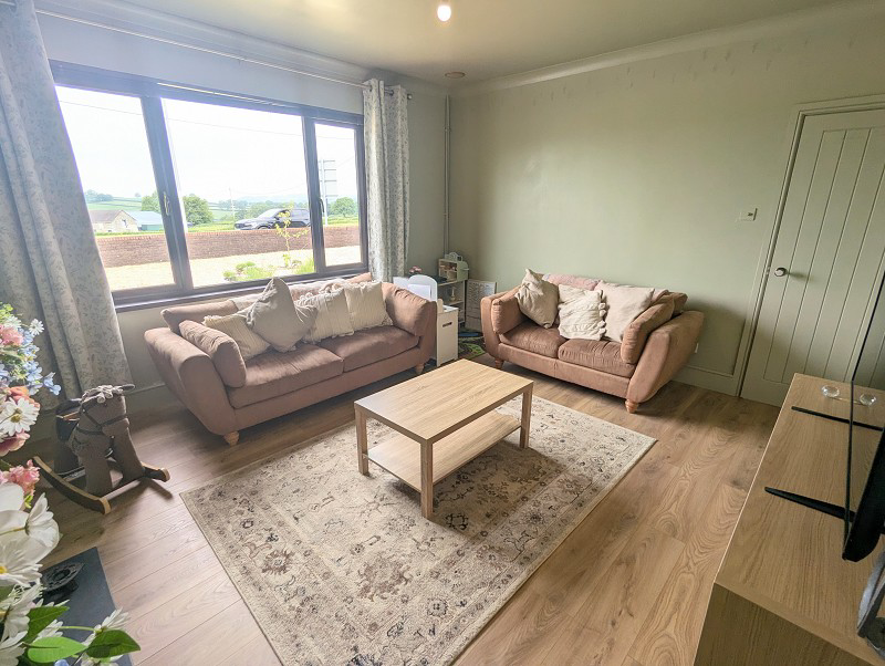 Llanddarog, Carmarthen, Carmarthenshire., photo 8
