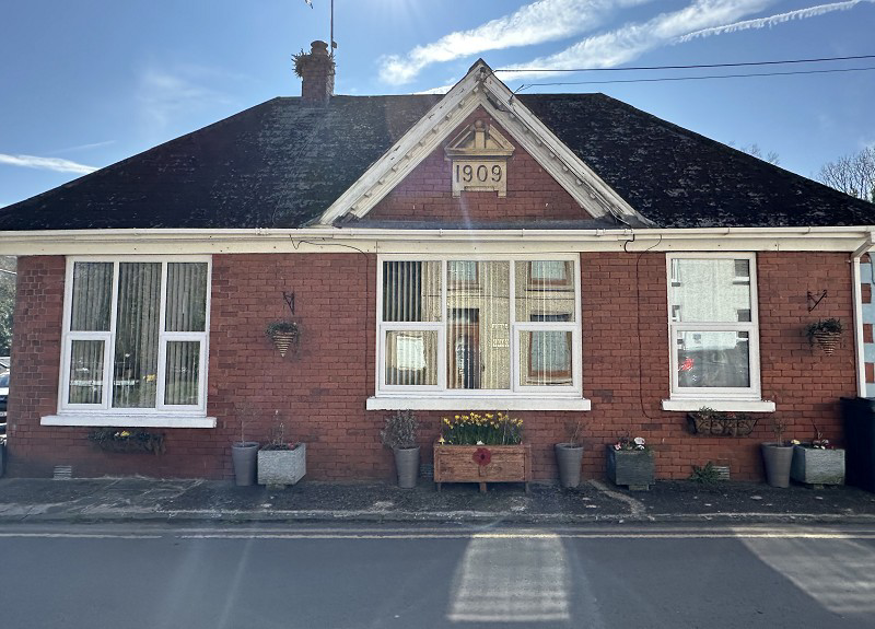 Abercrave Terrace, Caehopkin, Abercrave, Powys., photo 29